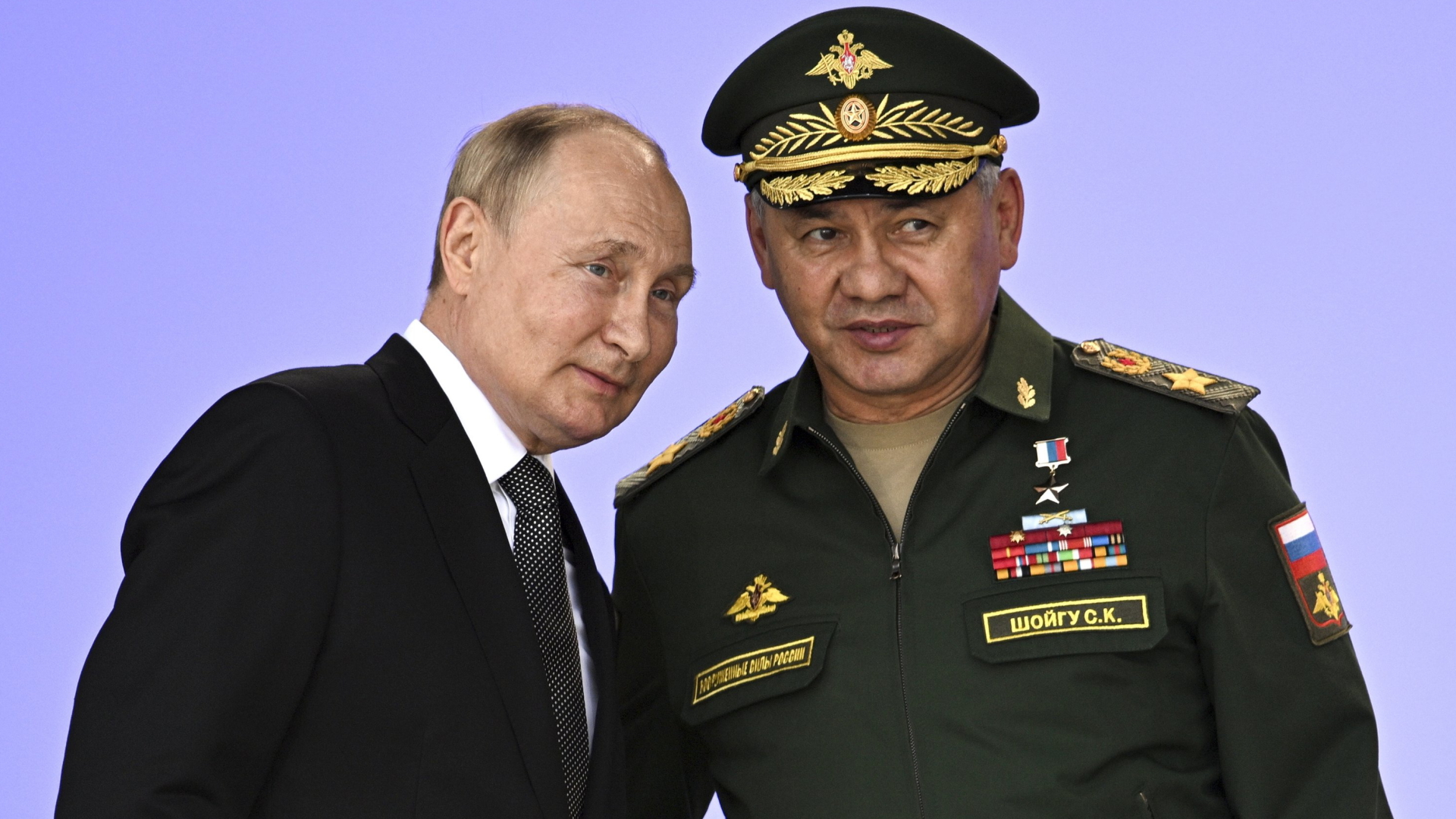 Wladimir Putin und Sergej Schoigu | AP