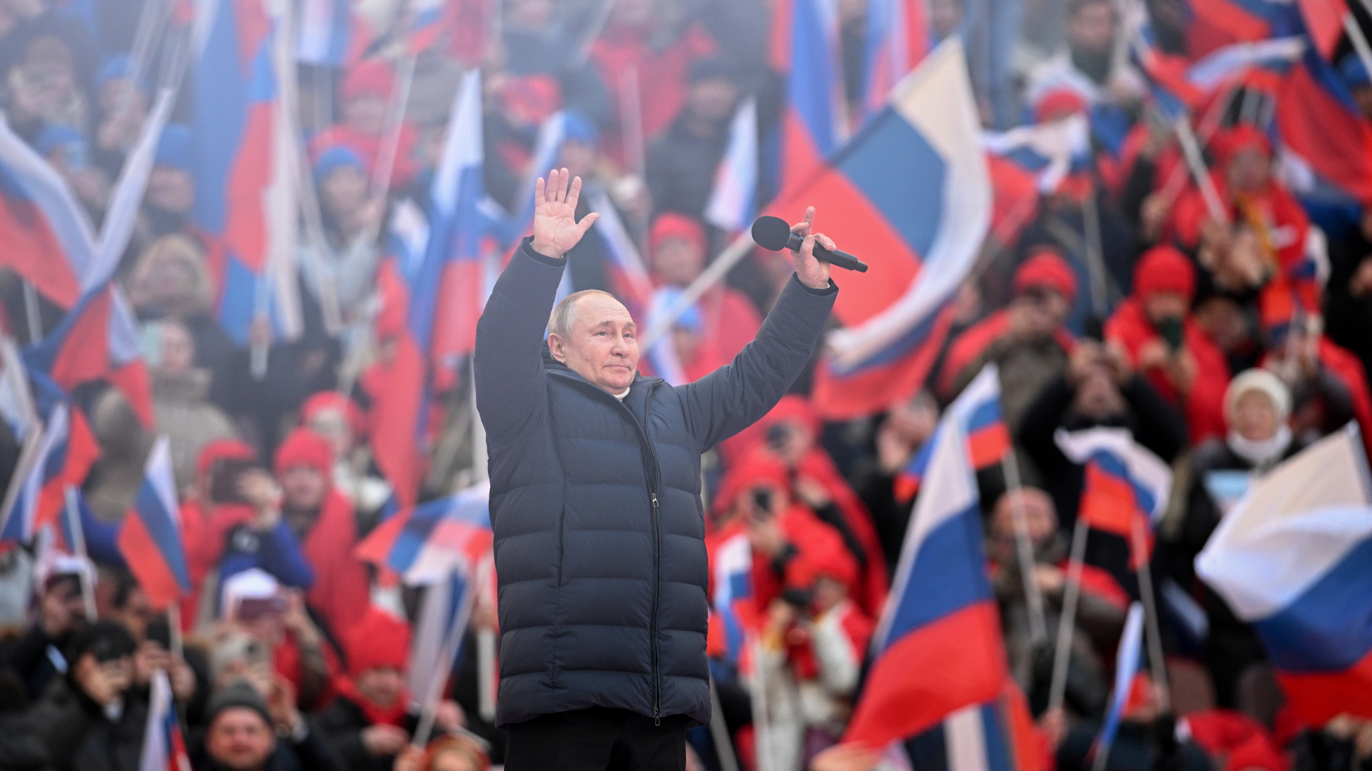 Wladimir Putin bei der Feier zum 8.Jahrestag der Krim-Annexion im Luschniki-Stadion | EPA