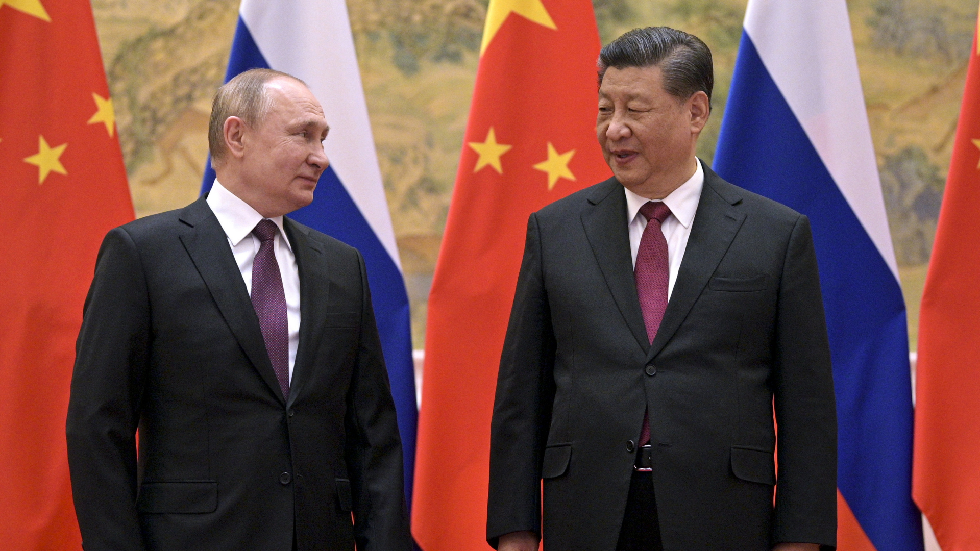 Russlands Präsident Putin und Chinas Staats- und Parteichef Xi bei einem Treffen am Rande der Olympischen Spiele
