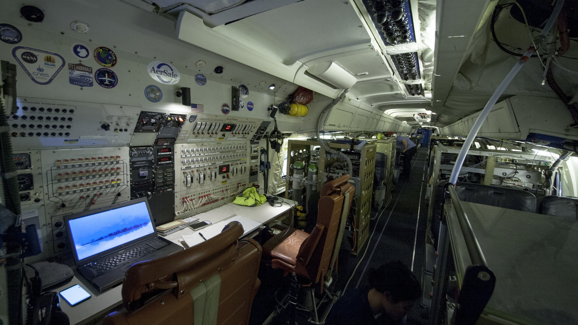 Innenraum eines Forschungsfliegers der NASA | dpaiel Beckmann/DLR (CC-BY 3.0)/