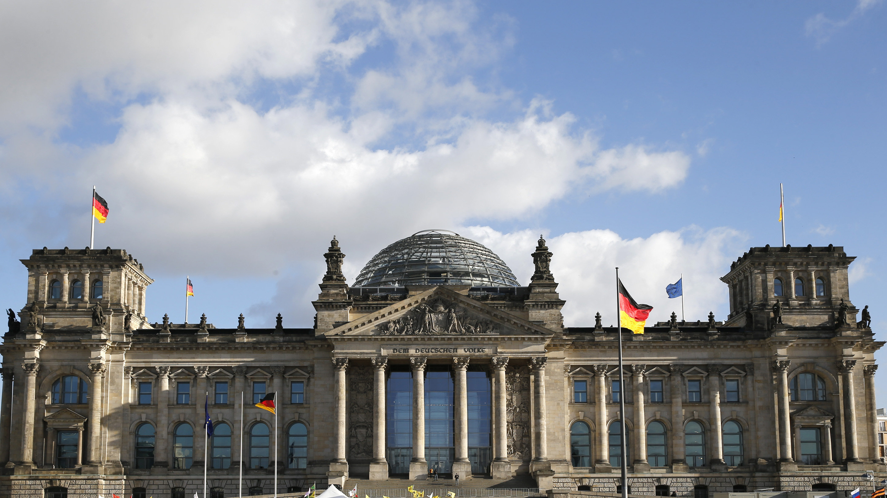 Reichstagsgebäude in Berlin | REUTERS