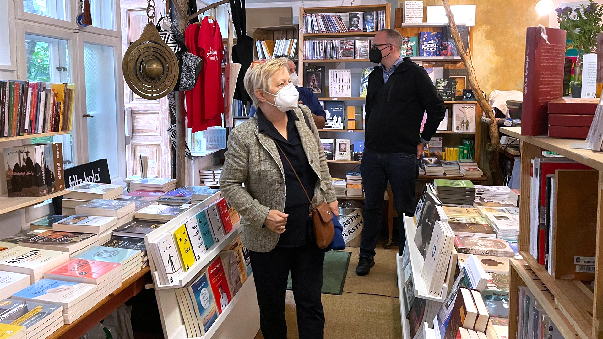 Renate Künast im Bücherladen | Iris Sayram / RBB