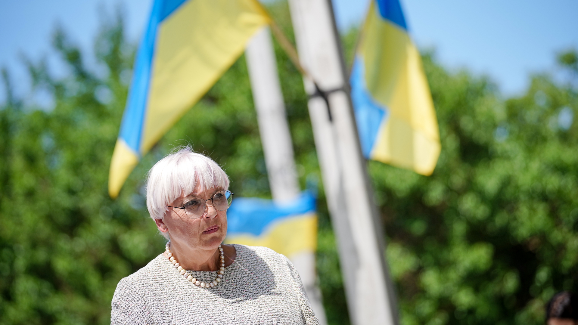 Claudia Roth (Bündnis 90/Die Grünen), Staatsministerin für Kultur und Medien, in der Ukraine.