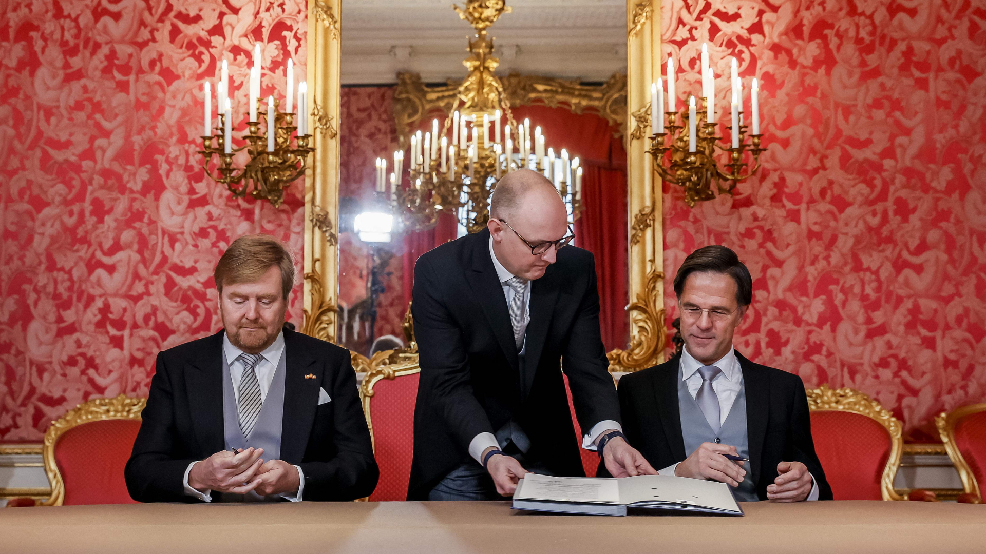 Niederländischer Premier Rutte: Mit Schrammen in die vierte Amtszeit
