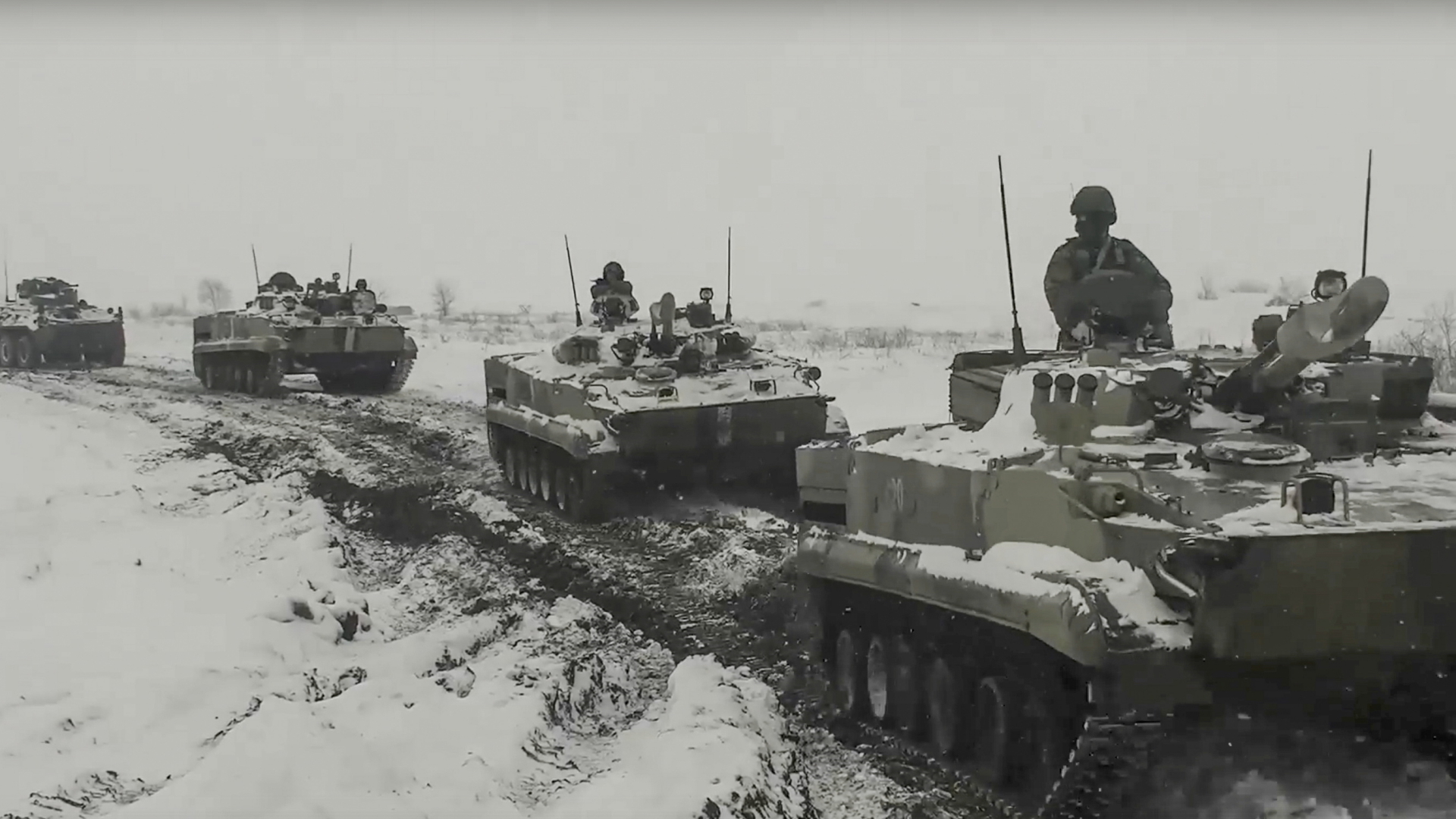 Panzer der russischen Armee bei einer Übung im Bezirk Rostow (Januar 2021) | EPA
