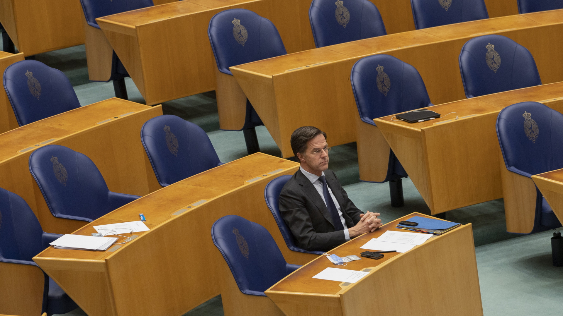 Der niederländische Premier Rutte im Parlament. | AP