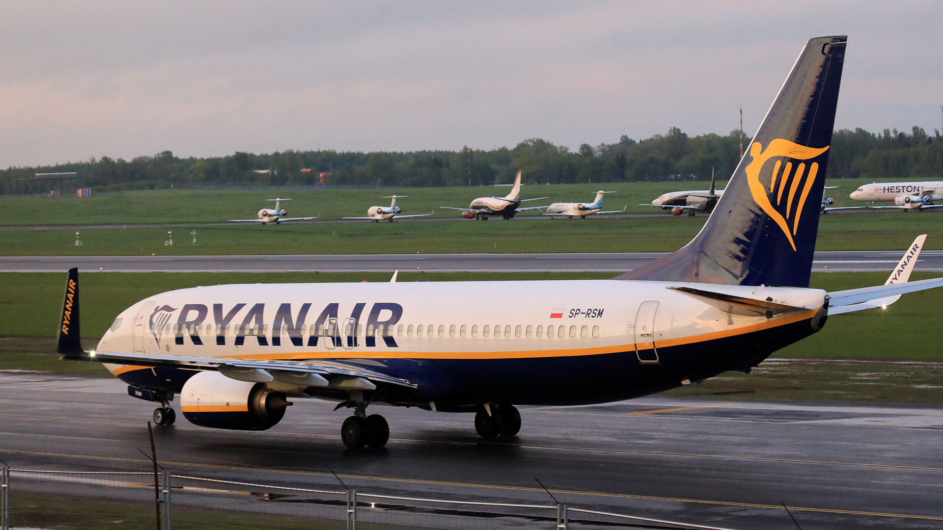 Die Ryanair Boeing 737-800 landed in Vilnius | EPA