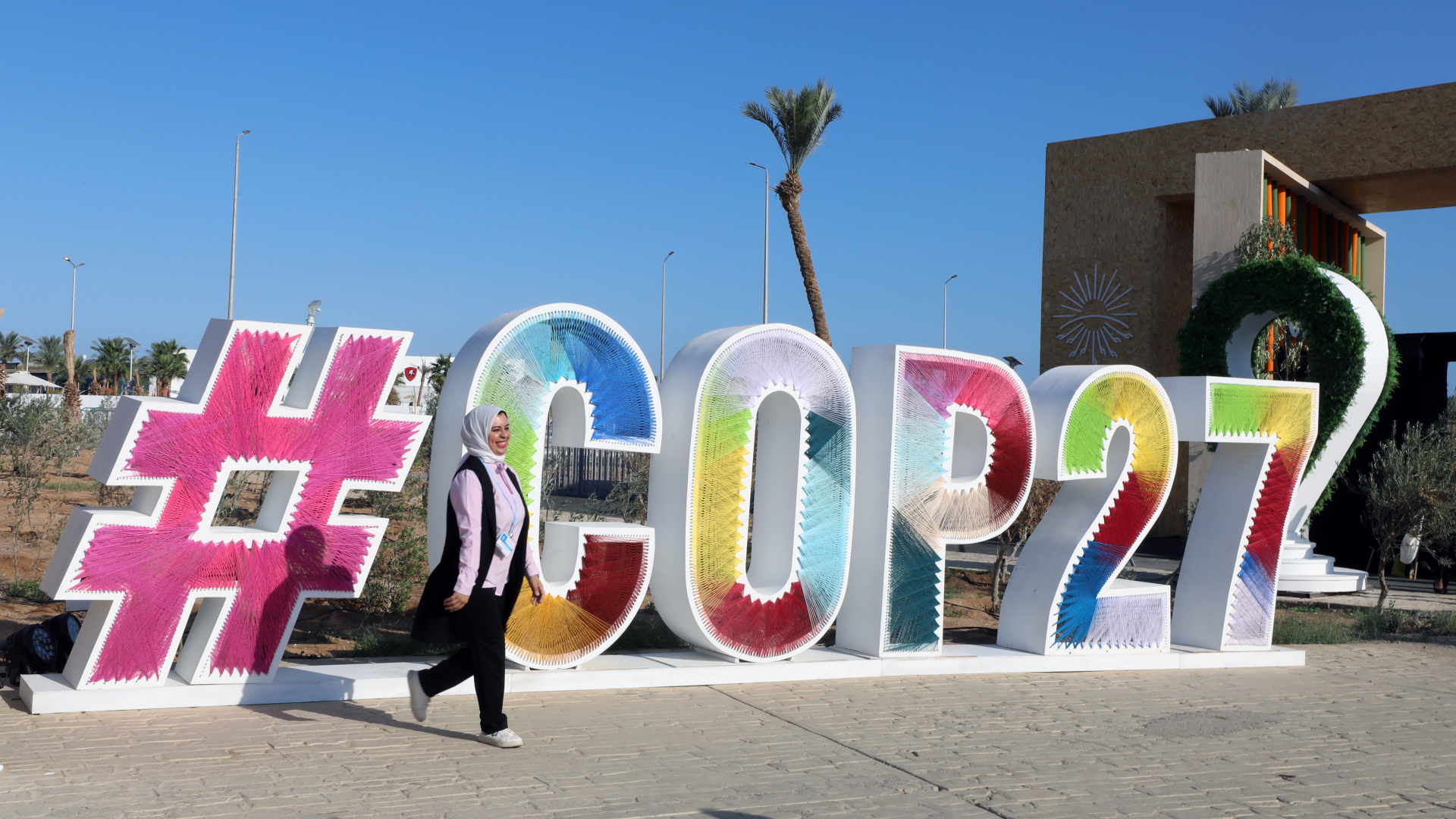 Teilnehmer der Weltklimakonferenz COP27 im ägyptischen Sharm el-Sheikh. | EPA