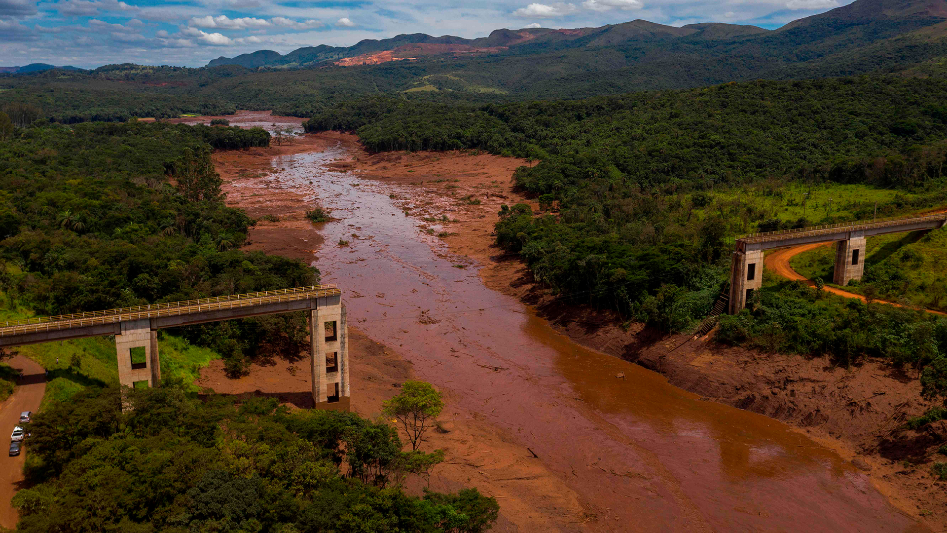 Blick auf die Schlammlawine in Brasilien | AFP