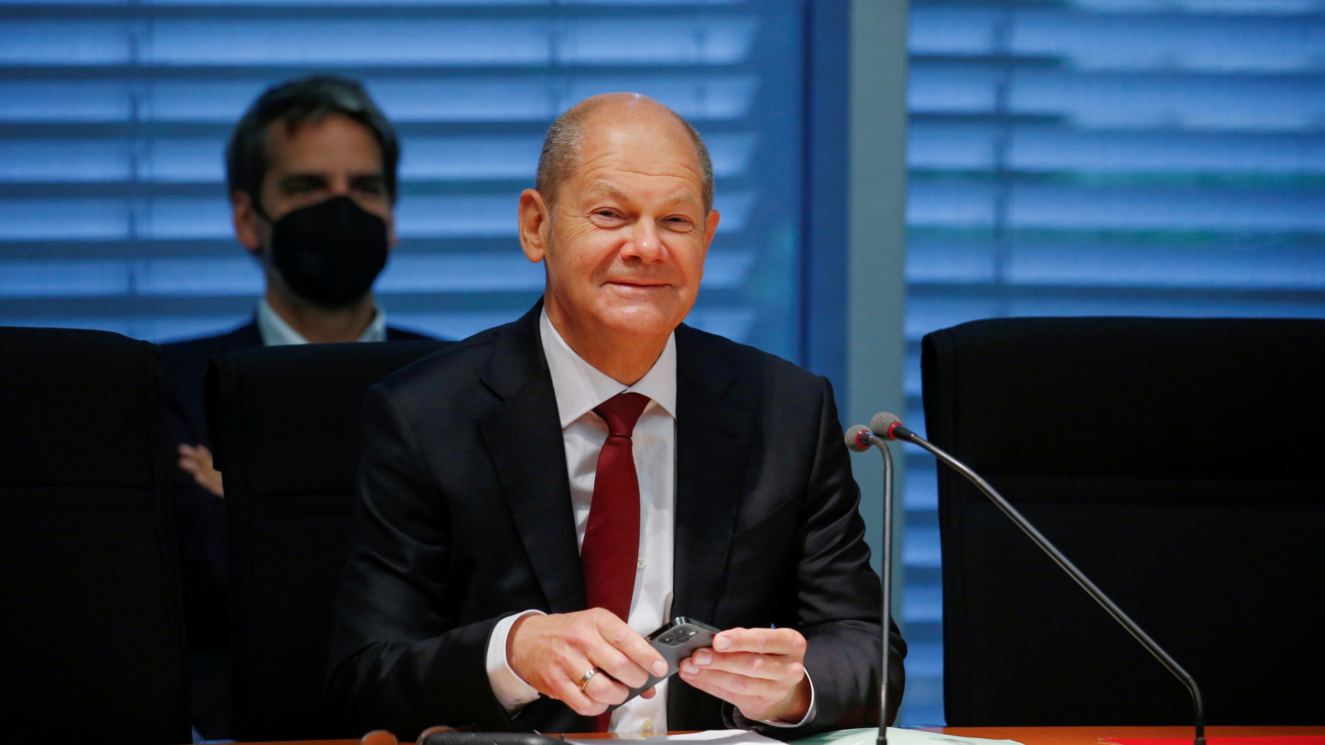 Finanzminister Olaf Scholz bei seiner Befragung im Finanzausschuss des Bundestags. | REUTERS
