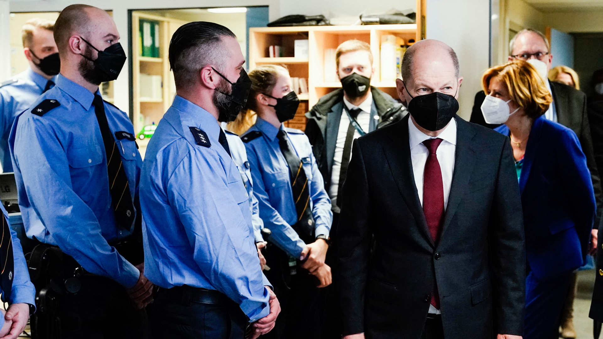 Bundeskanzler Scholz besucht das Polizeipräsidium in Kaiserslautern | AFP