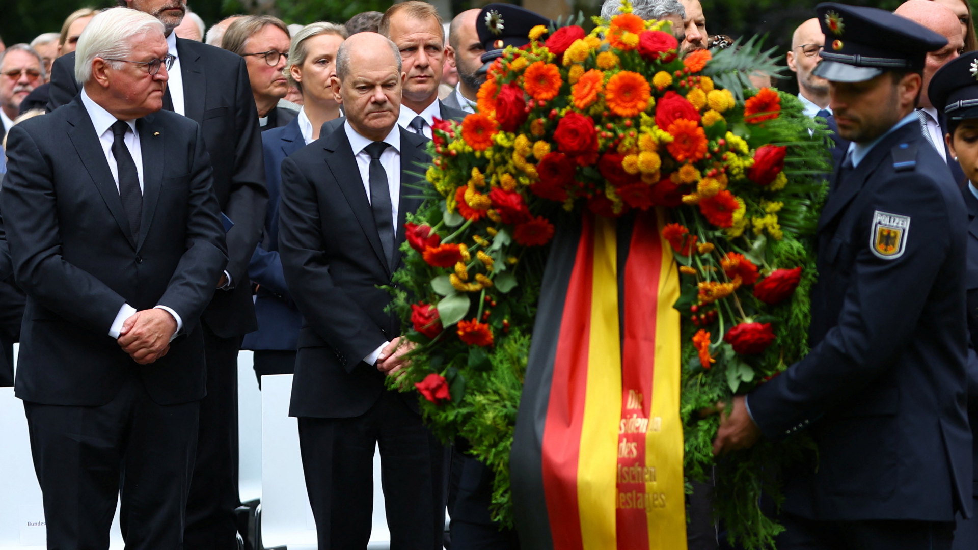 Bundespräsident Steinmeier und Kanzler Scholz bei der Gedenkveranstaltung in Berlin.