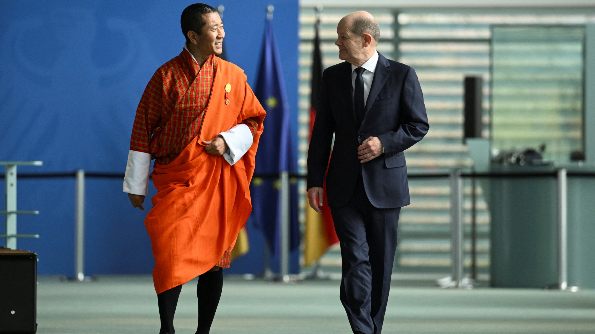 Olaf Scholz, Bundeskanzler, trifft Lotay Tshering, Premierminister von Bhutan, in Berlin. | REUTERS