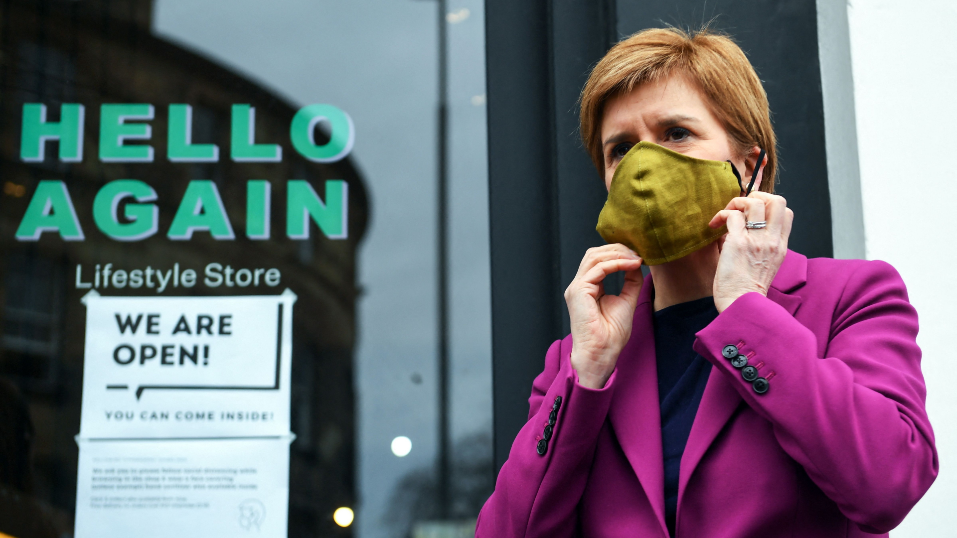 Schottlands Ministerpräsidentin Nicola Sturgeon bei einem Wahlkampfauftritt in Edinburgh.| Bildquelle: AFP