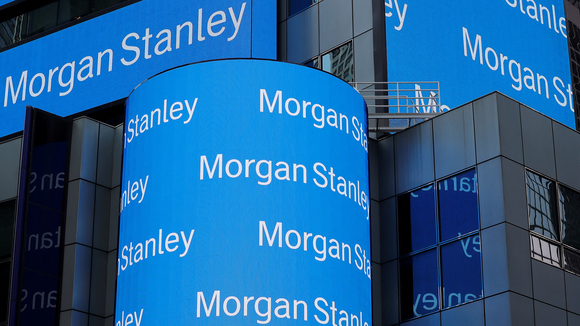 Schriftzug der US-Bank Morgan Stanley | REUTERS