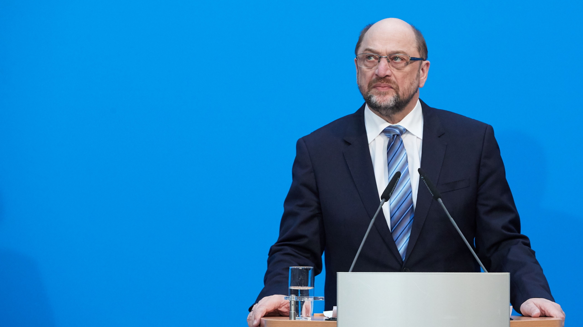 SPD-Vorsitzender Martin Schulz bei einer Pressekonferenz am 07.02. 2018. | JEON/EPA-EFE/REX/Shutterstock