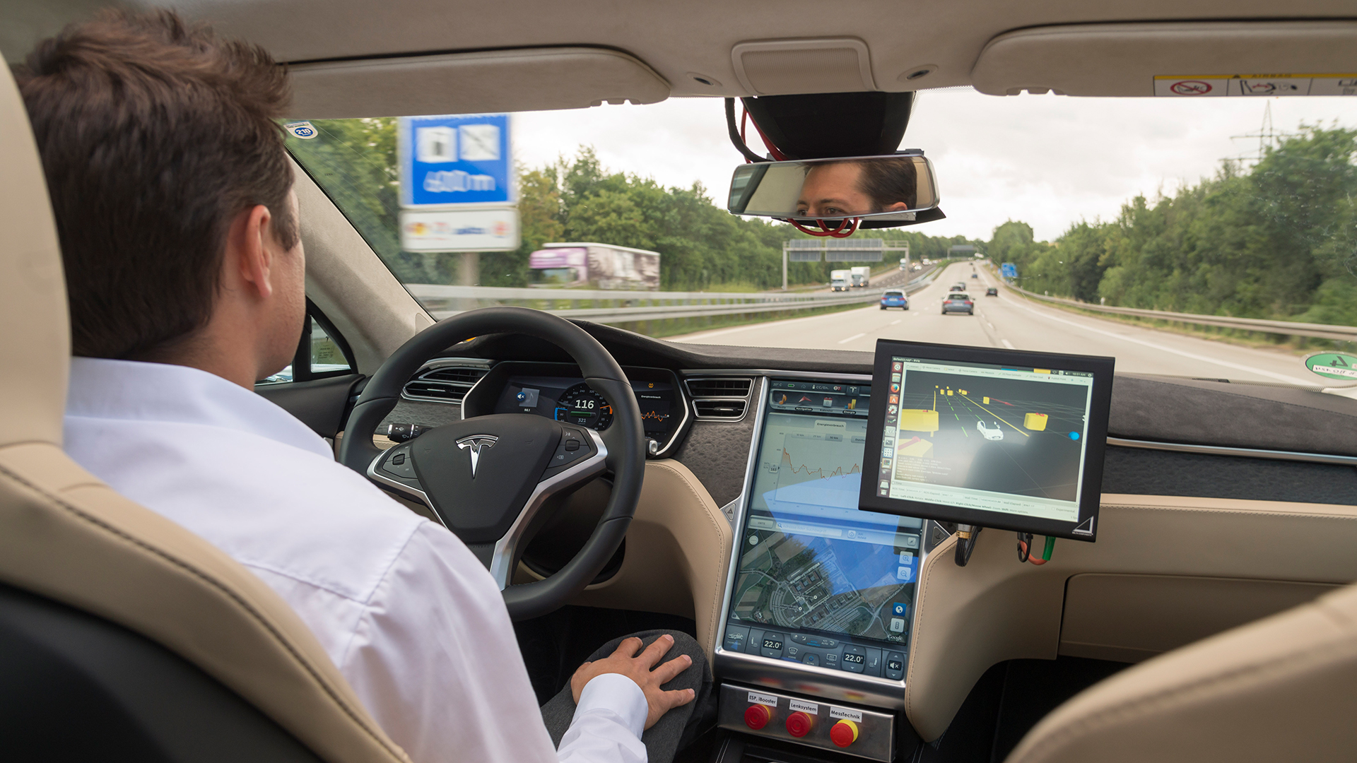 Auf Autobahnen erlaubt: Freie Fahrt für autonomes Fahren? | tagesschau.de - tagesschau.de