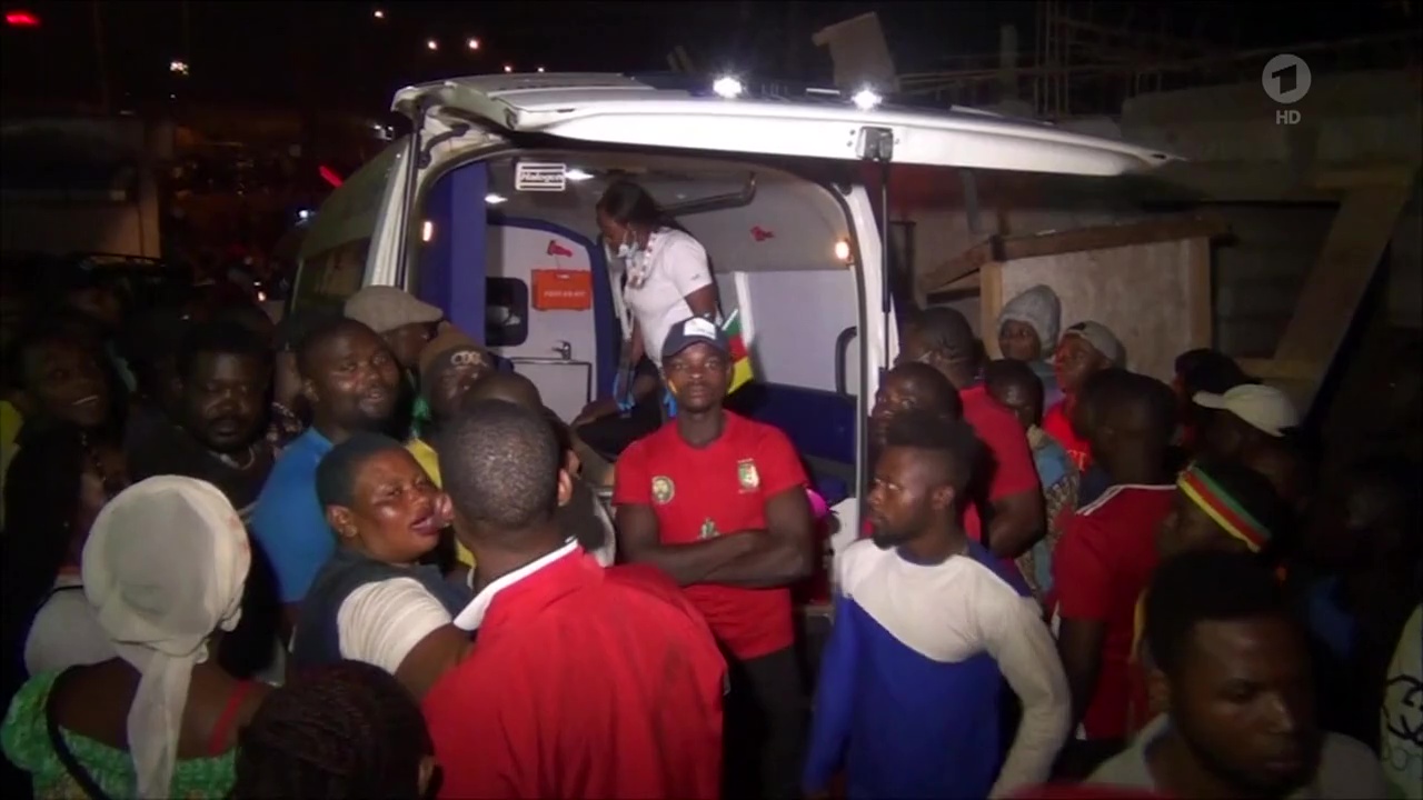 Massenpanik mit Toten bei Afrika-Cup-Spiel