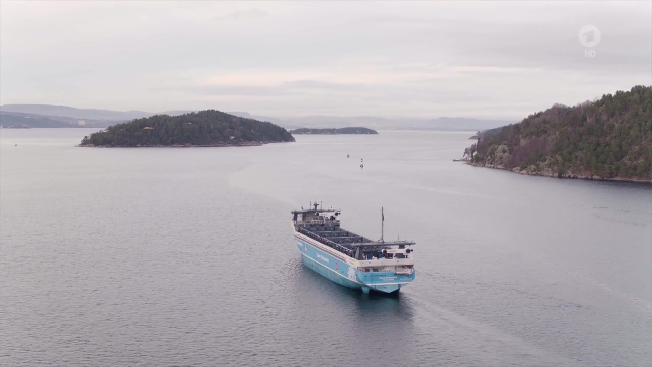 Elektrisches Containerschiff in Norwegen