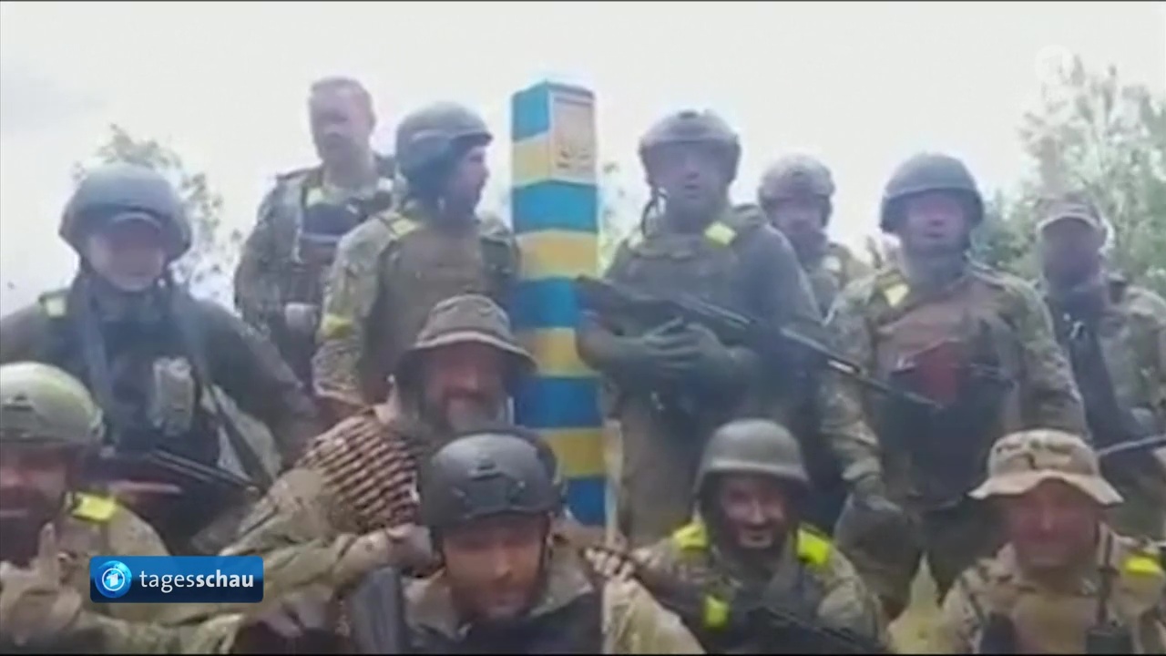 Ukrainische Truppen stoßen an russische Grenze vor