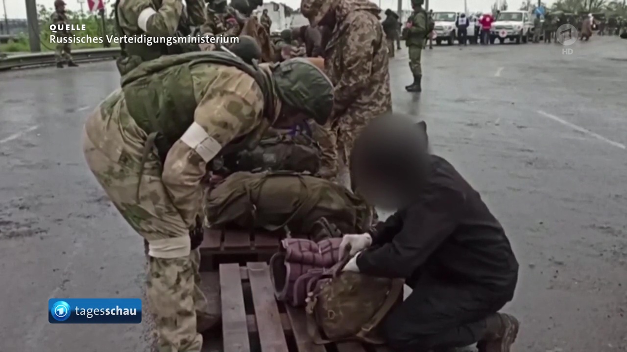 Mehr als 1700 ukrainische Kämpfer verlassen laut russischen Angaben Asow-Stahlwerk