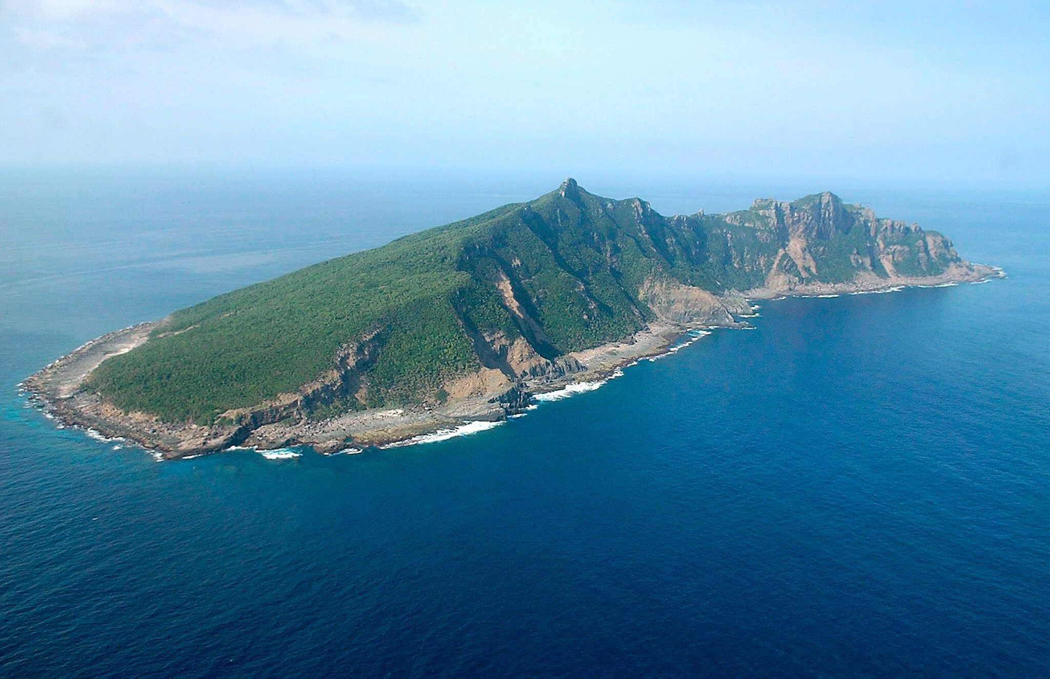 Blick auf eine der Senkaku-Inseln | picture alliance / Hiroya Shimoji/epa/dpa
