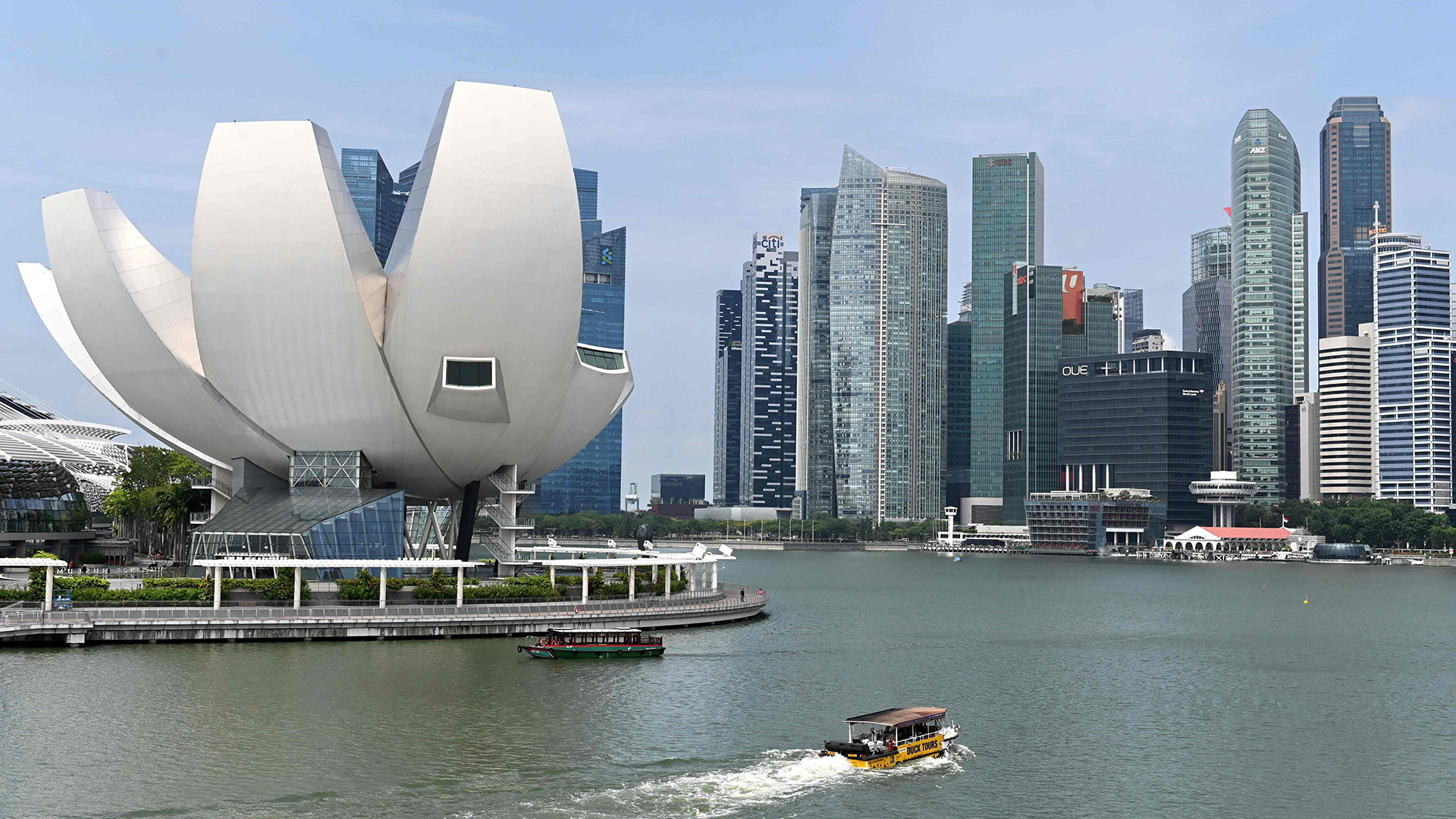 Die Skyline von Singapur mit dem ArtScience-Museum im Vordergrund | AFP
