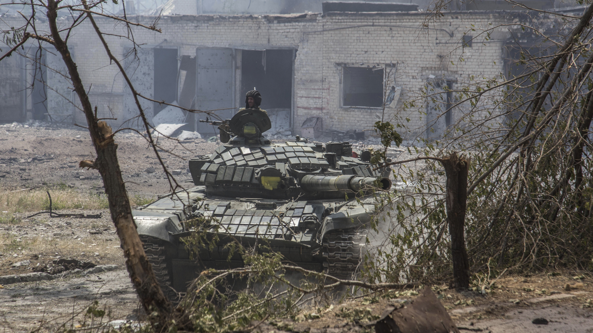 Ein ukrainischer Panzer in Sjewjerodonezk | dpa