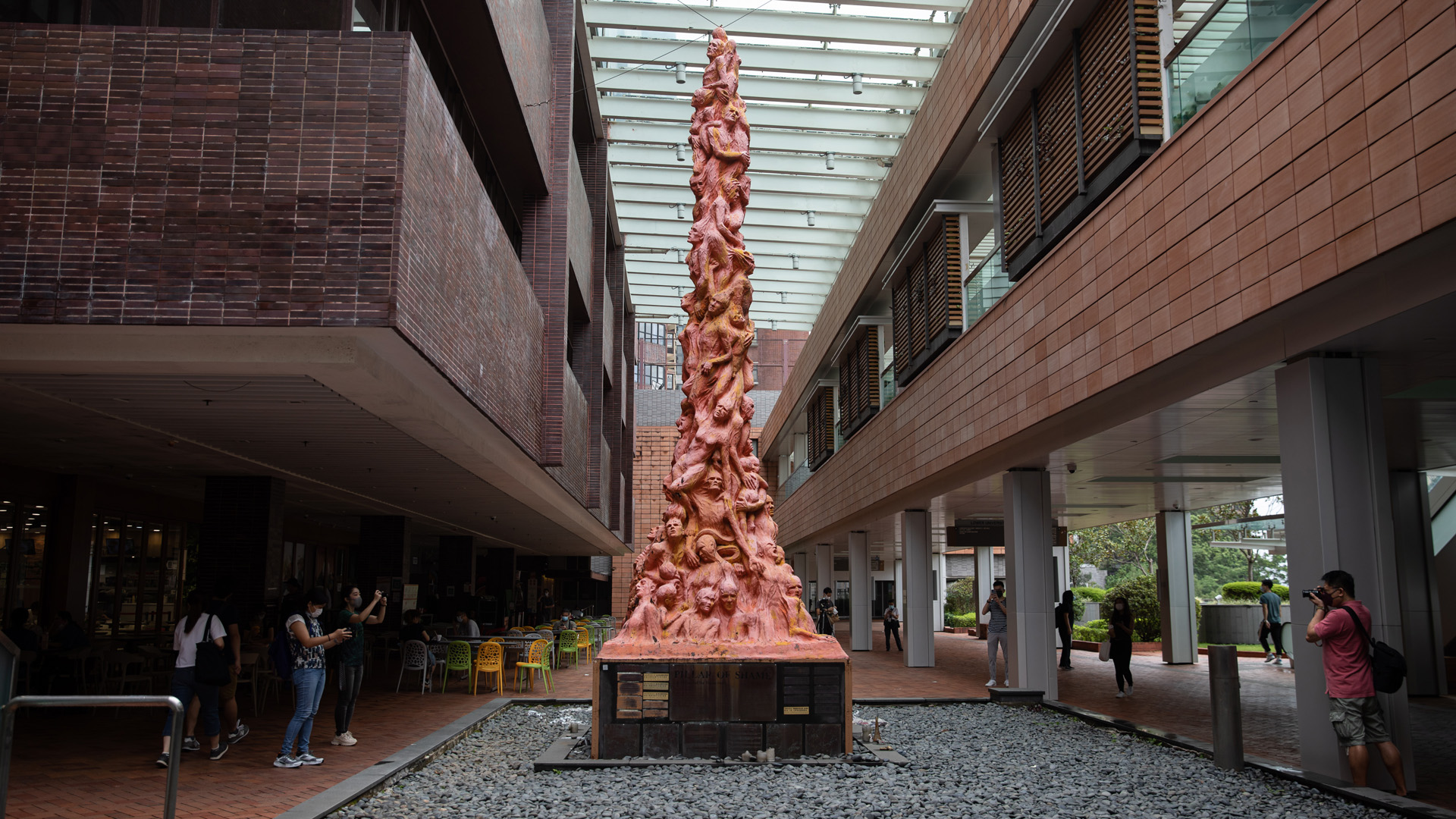 Skulptur "Pillar of Shame" von Jens Galschiot | EPA