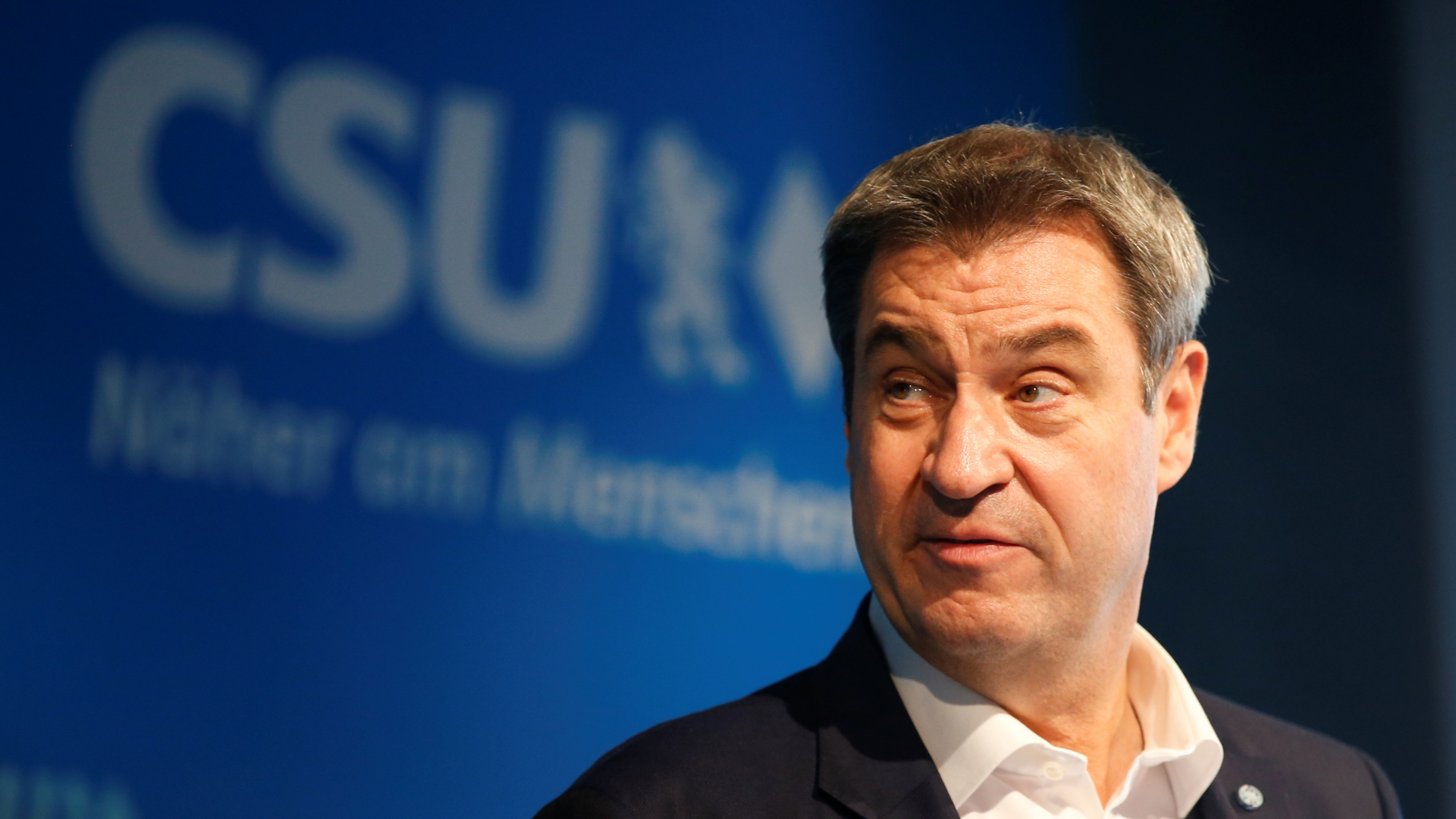 Parteichef Markus Söder spricht bei einer Pressekonferenz. | REUTERS