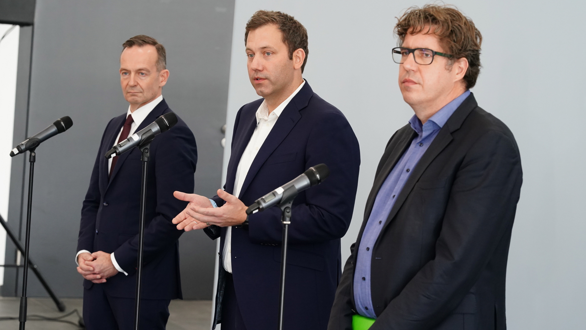 SPD-Generalsekretär, Volker Wissing, FDP-Generalsekretär, und Michael Kellner, Bundesgeschäftsführer von Bündnis 90/Die Grünen