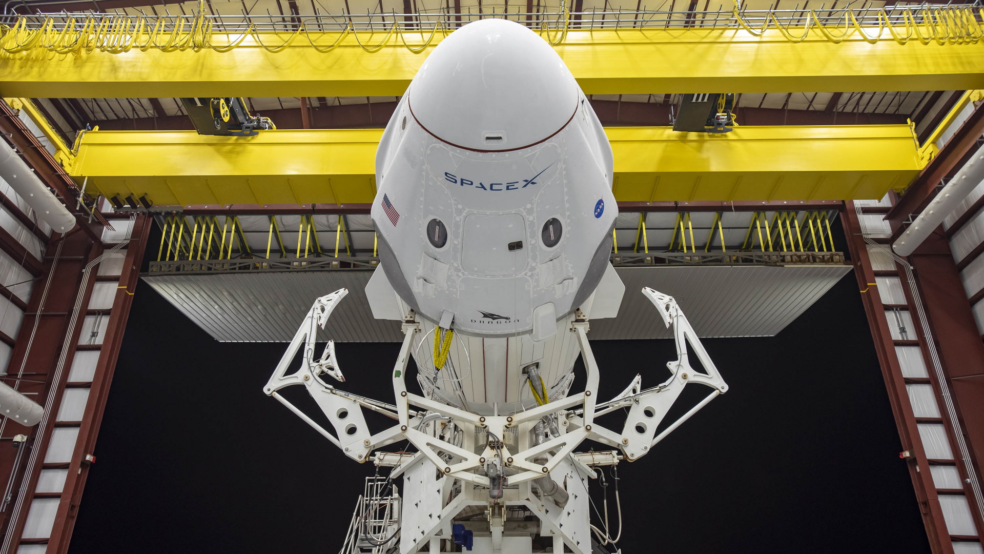 Crew-Dragon-Rakete von SpaceX in einem Hangar | AFP