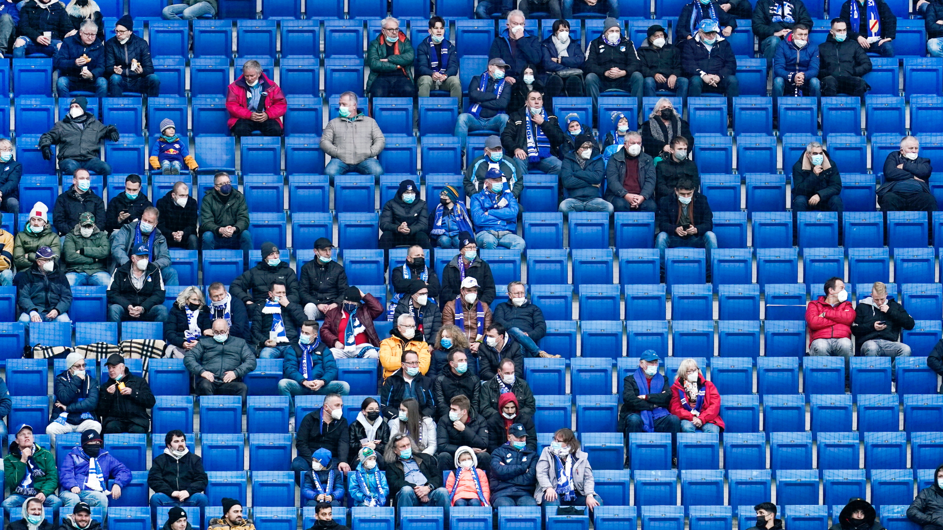 Leere Ränge im Hoffenheimer Stadion aufgrund der Corona-Beschränkungen | dpa