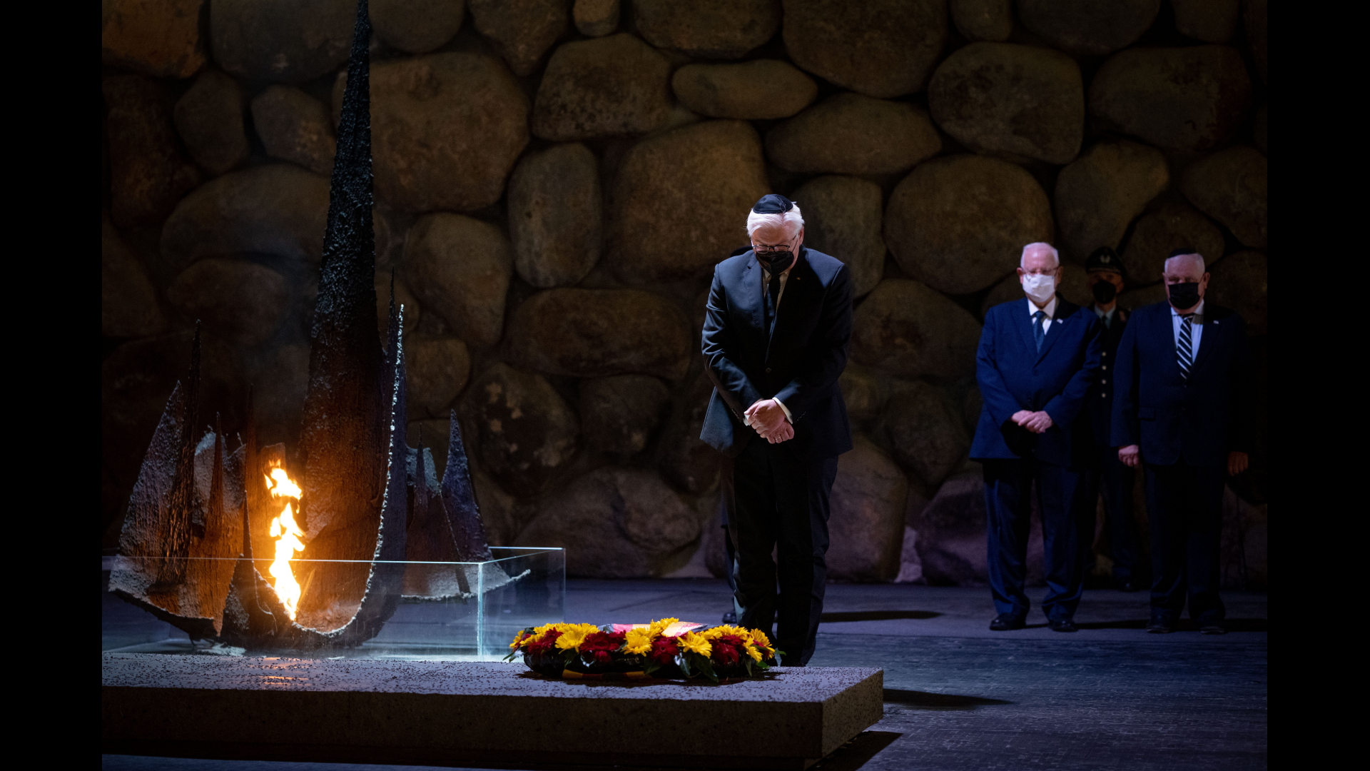 Frank-Walter Steinmeier in der Gedenkstätte Yad Vashem | dpa
