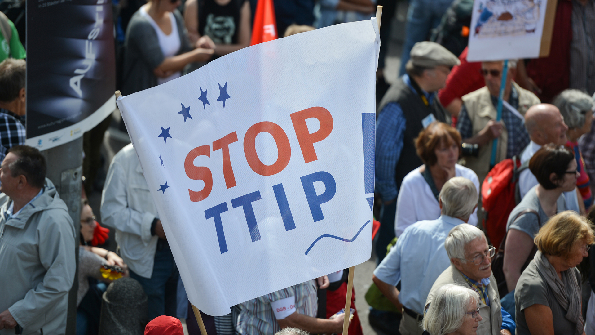 ''Stop TTIP''-Demo | picture alliance / dpa