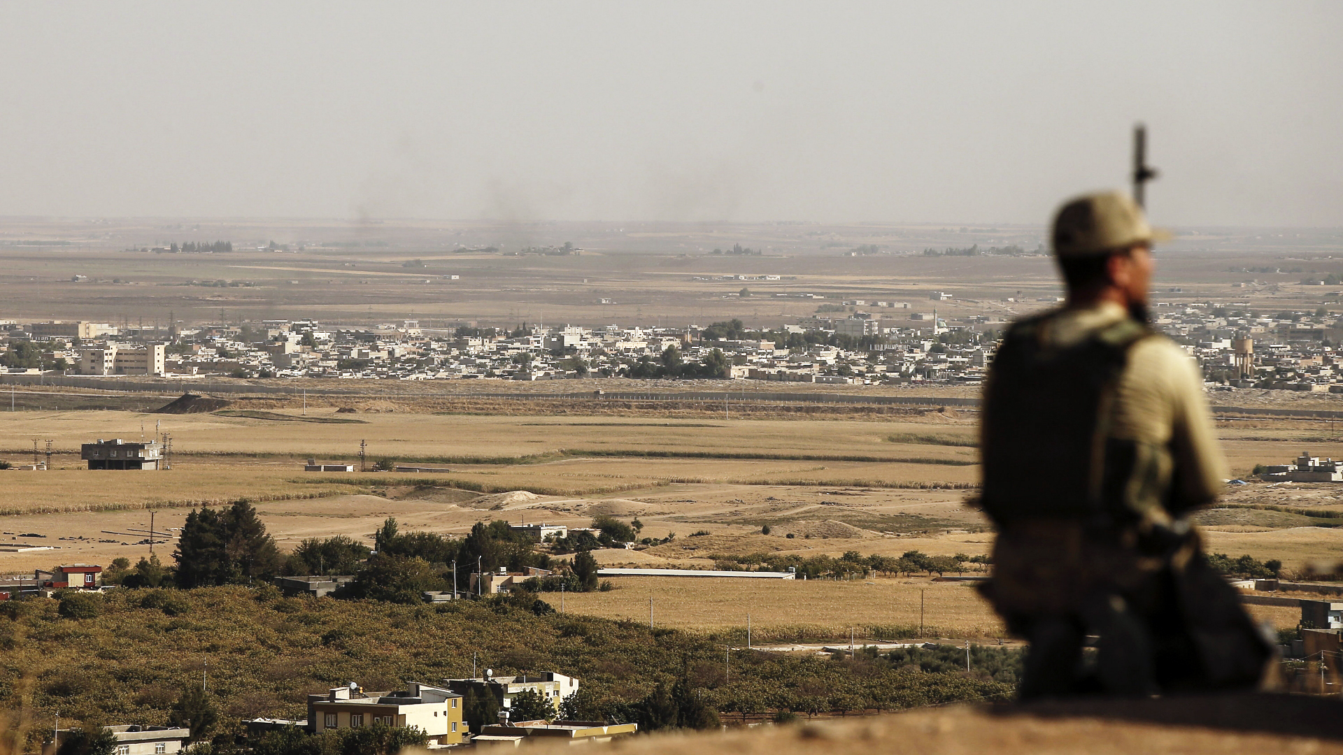 Ein türkischer Soldat in der Nähe der syrischen Stadt Ras al-Ain