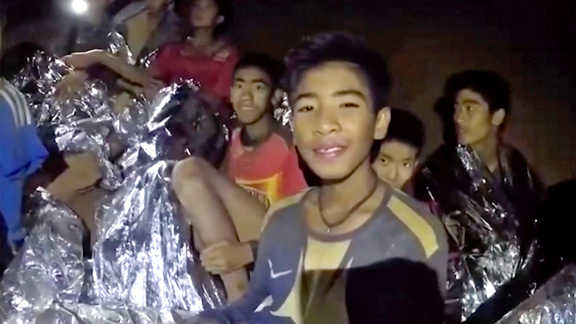 Thailändische Jungs in der Höhle | dpa