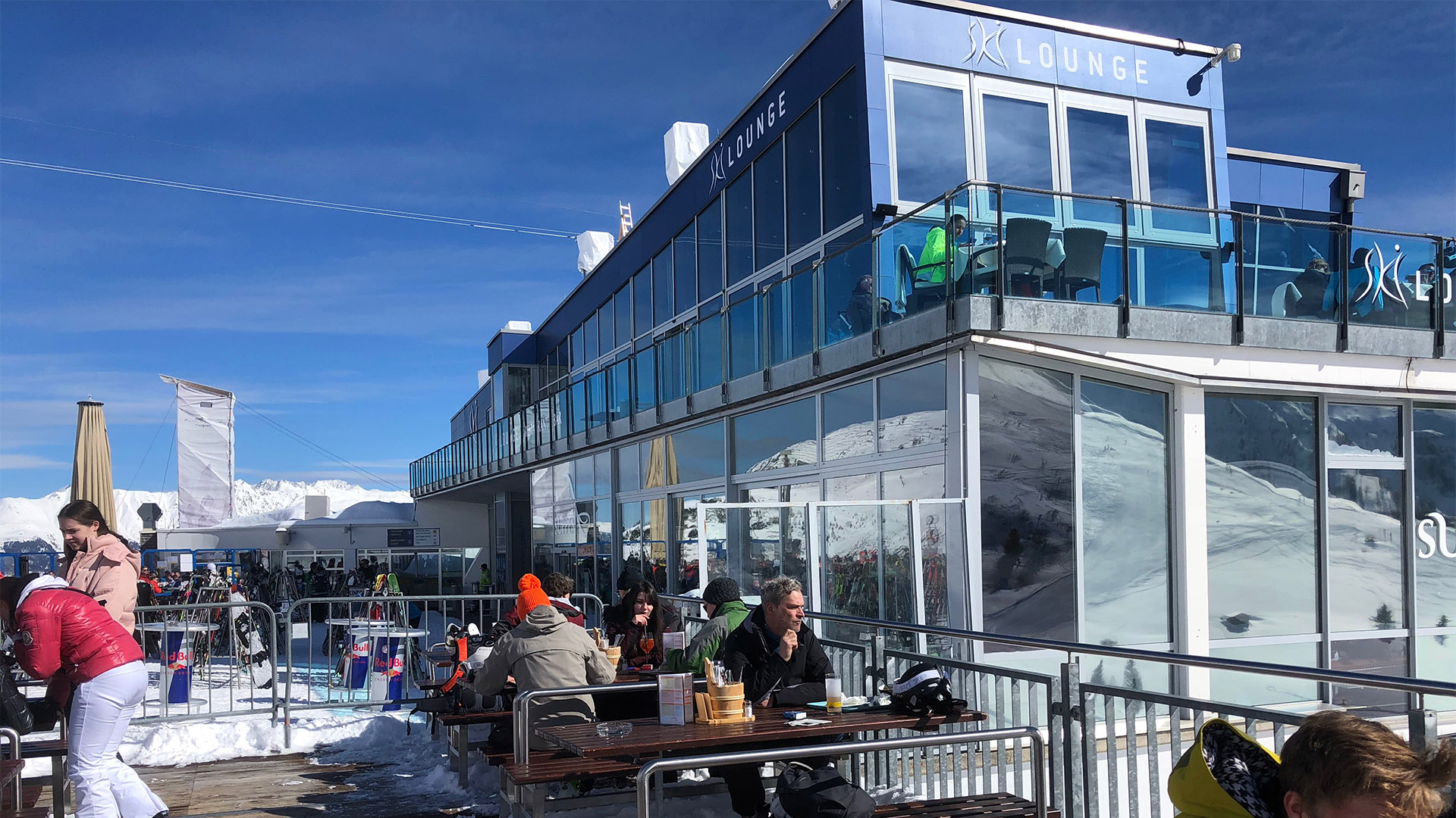 Eine Lounge im Skigebiet Fiss | Britta Hejnoss