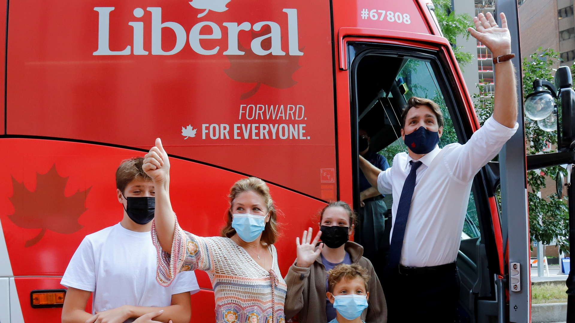 Trudeau mit seiner Familie beim Wahlkampf in Ottawa | REUTERS