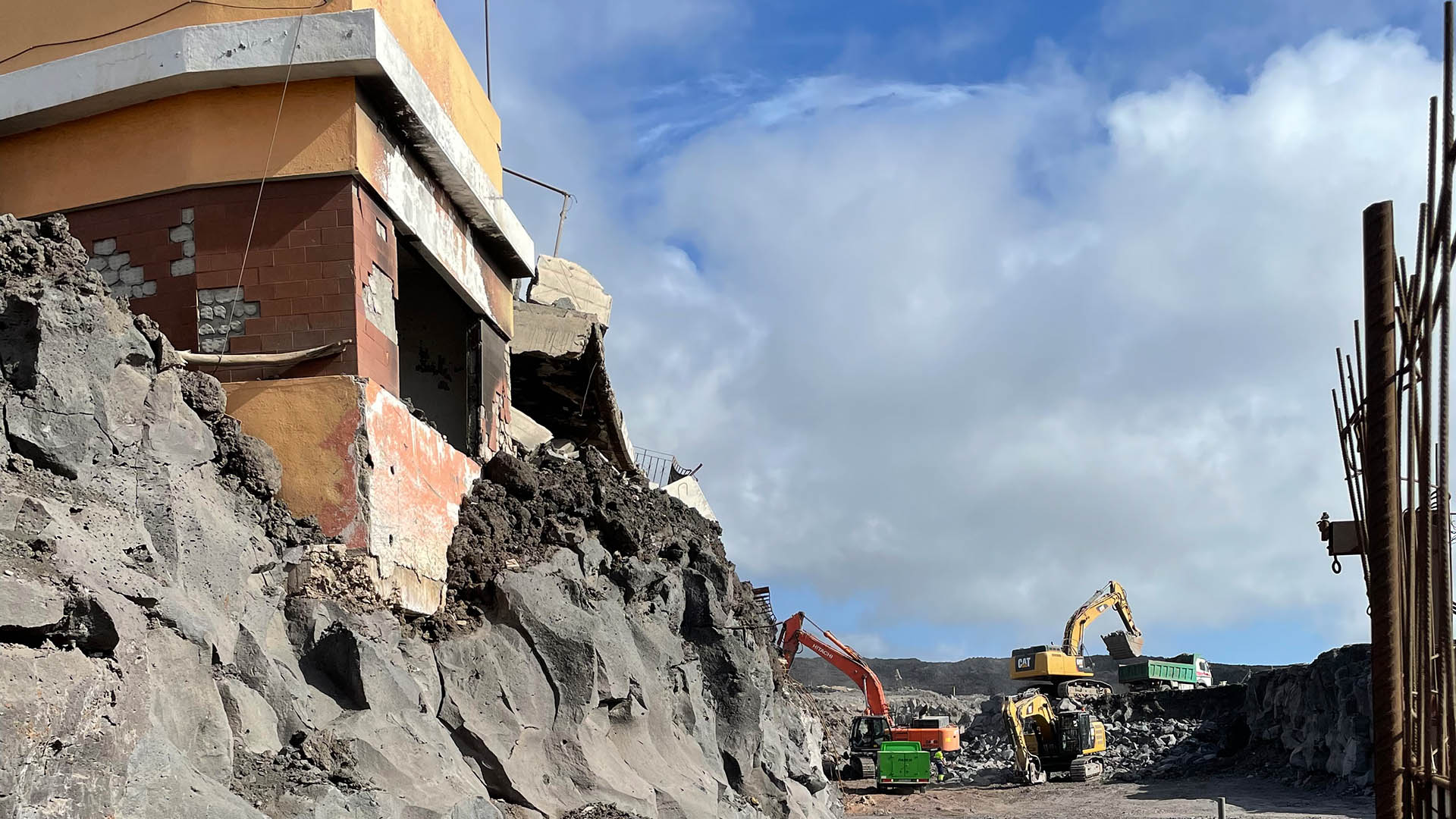 Blick auf die Trümmer nach Vulkanausbruch auf La Palma. | Sebastian Kisters