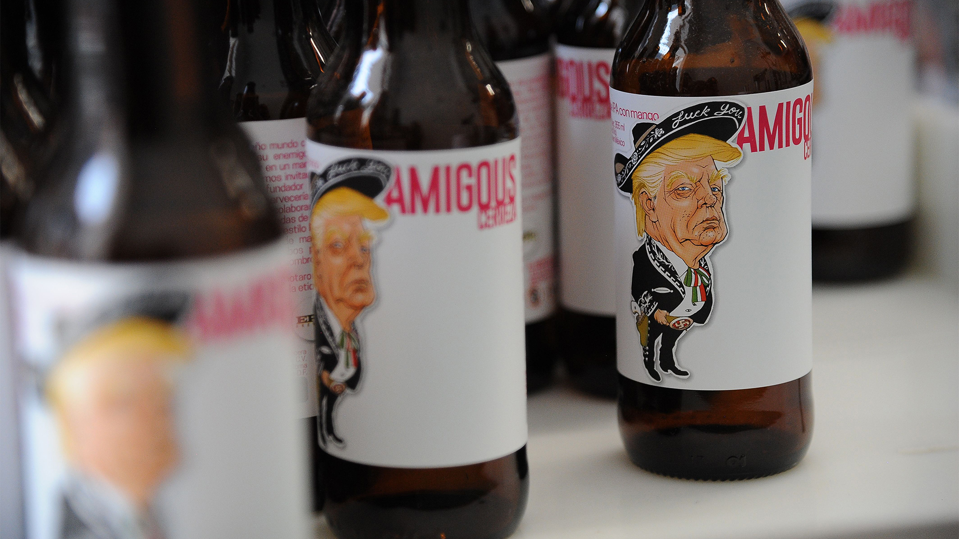 Bier mit dem Konterfei von Trump auf dem Etikett