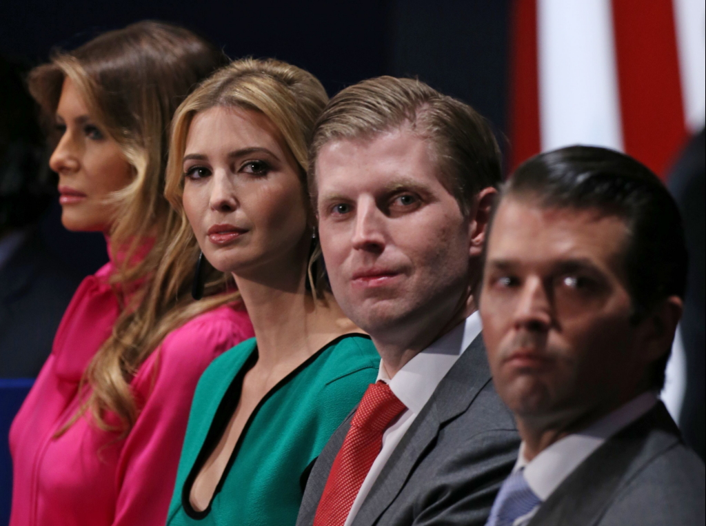 Melania, Ivanka, Eric und Donald Trump | AFP