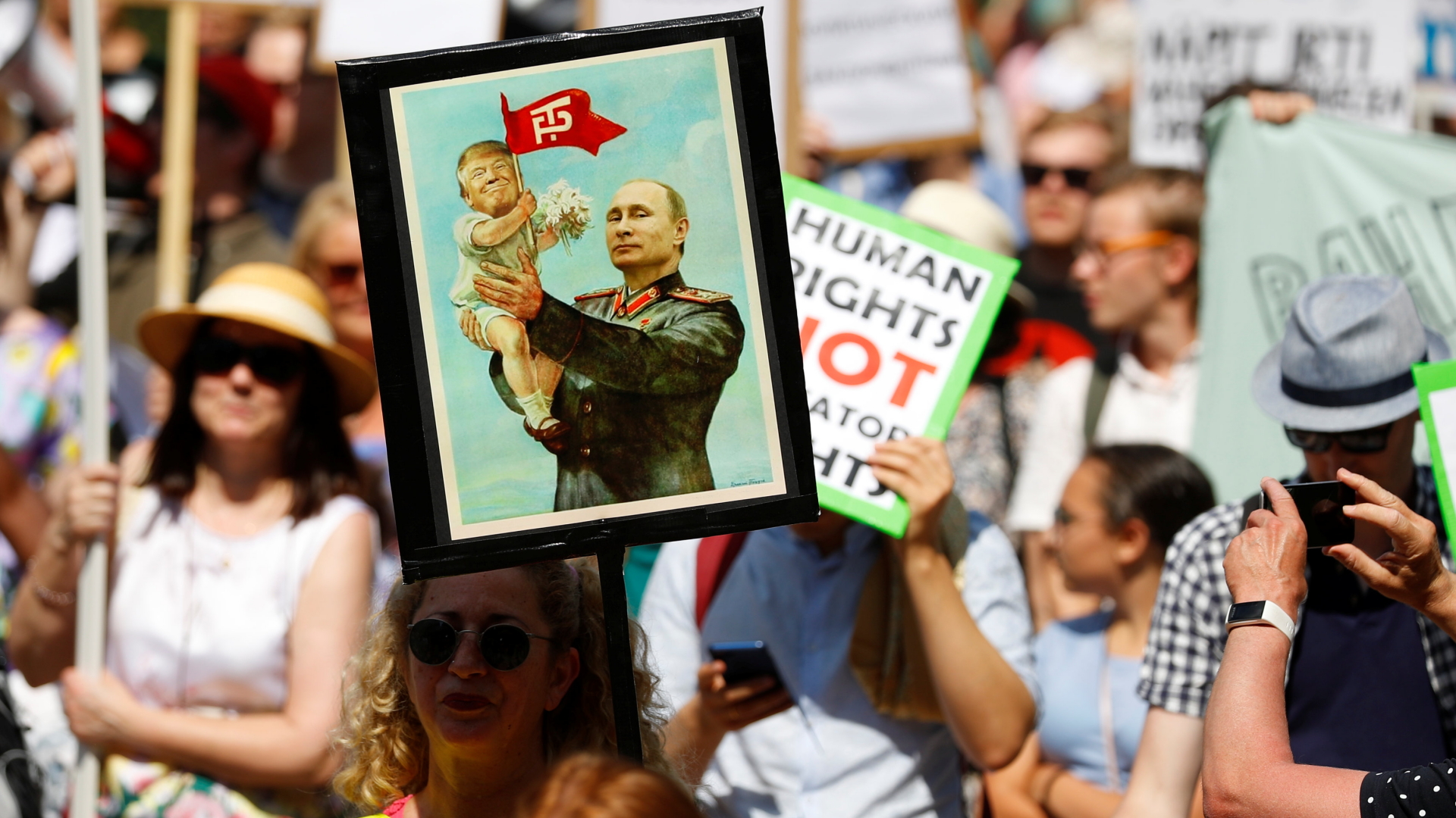 Demonstration gegen das Treffen Trumps und Putins in Helsinki im Juli 2018 | REUTERS