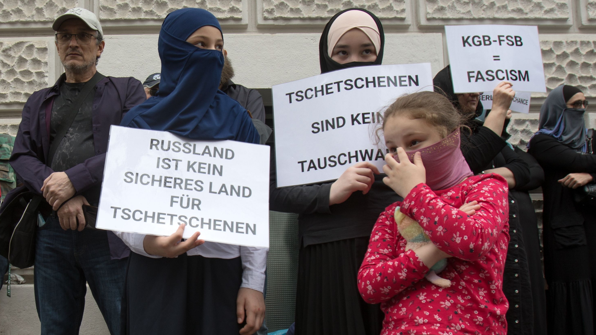 Tschetscheninnen bei einer Demonstration in Wien | AFP