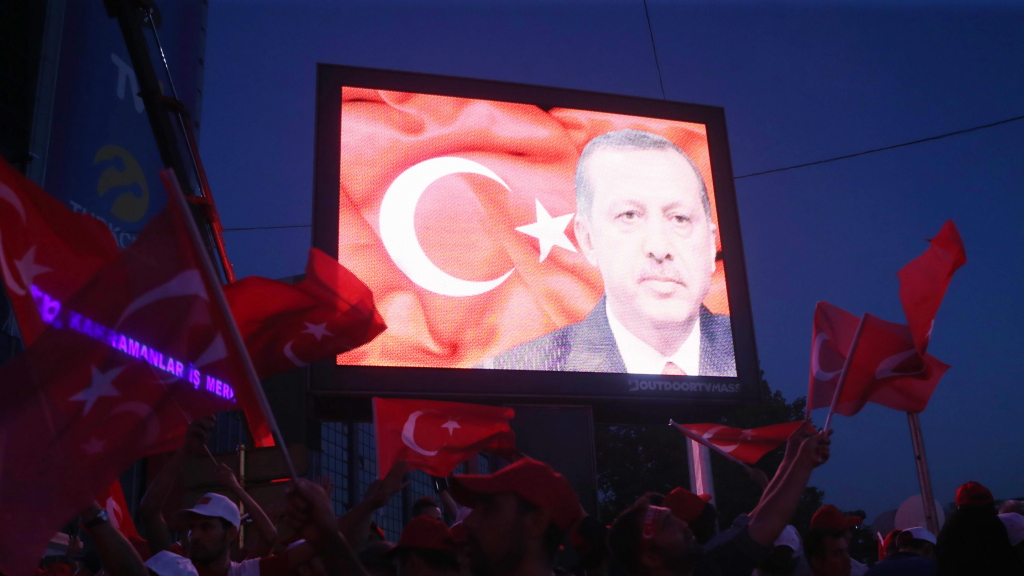Unterstützer Erdogans in Istanbul | null