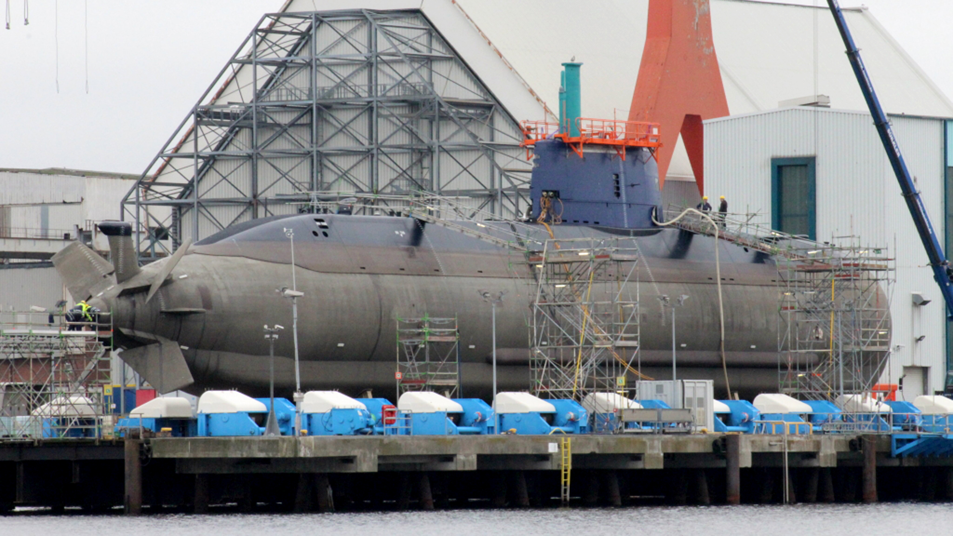 Das  U-Boot "Rahav" liegt im April 2015 im Dock der Werft ThyssenKrupp Marine Systems in Kiel 