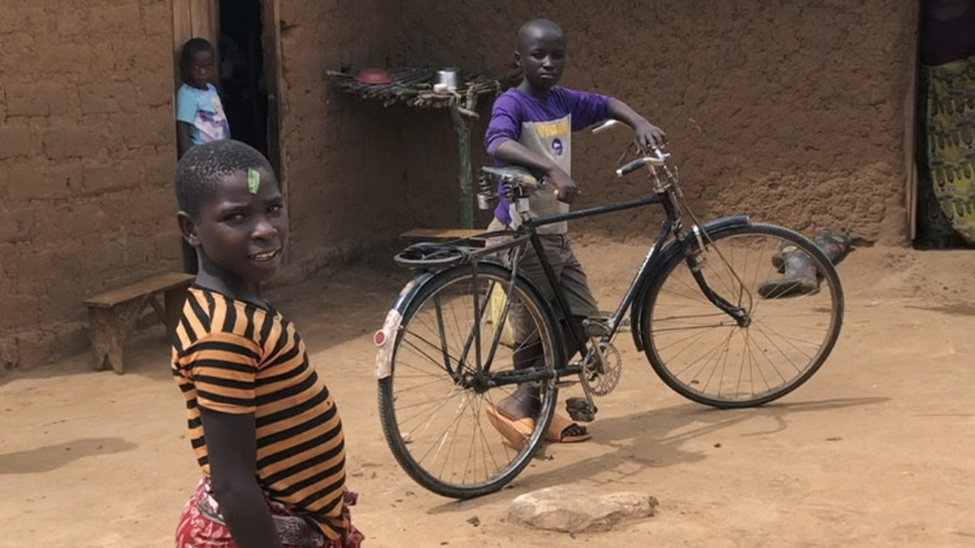 Kinder in der ugandischen Flüchtlingssiedlung Nakivale | Antje Diekhans