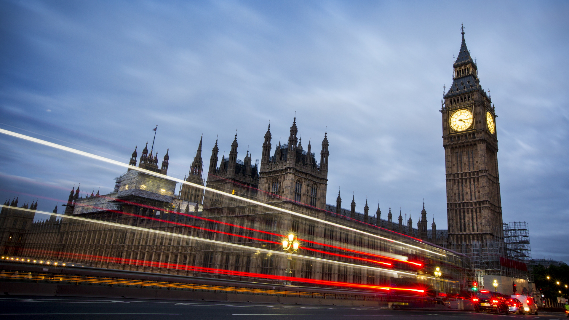 Das britische Parlament hat sich mehr Mitsprache bei einer neuen Brexit-Frist gesichert. | dpa