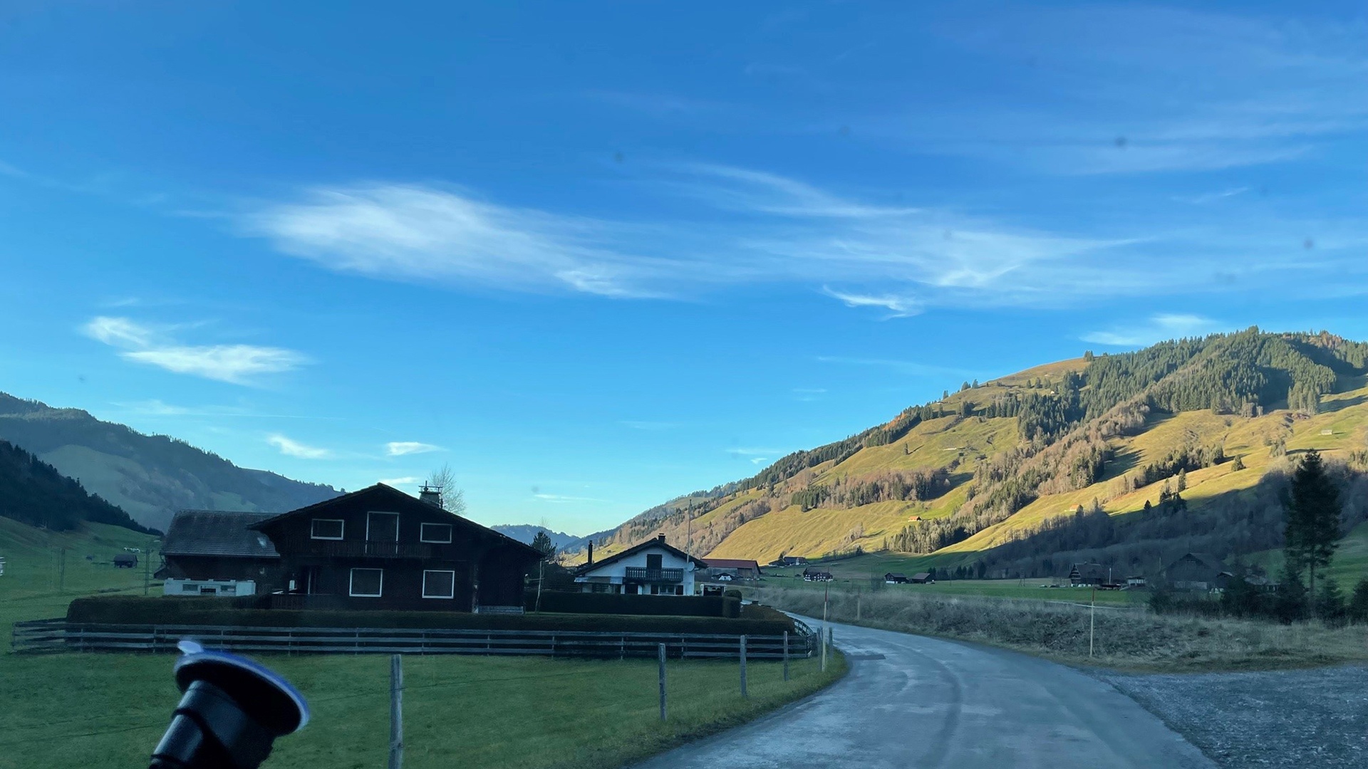 Blick auf die Berge von Unteriberg. | ARD-Genf