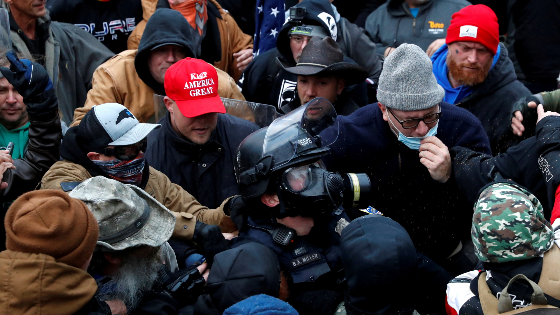 Polizei und Trump-Anhänger in Washington | REUTERS